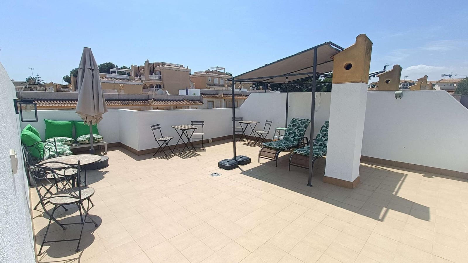 Apartamento de 2 habitaciones en Algorfa en venta - 139.995 € (Ref: 9869209)