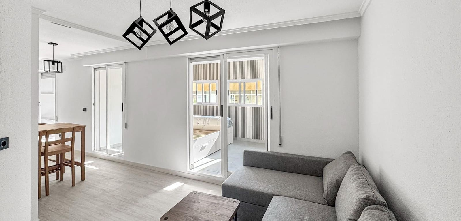 2 sypialnia Apartament na sprzedaż w Torrevieja - 140 000 € (Ref: 9869211)
