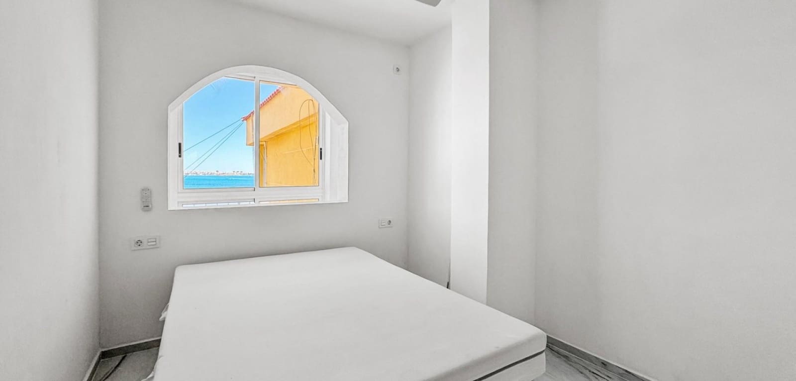 1 bedroom Apartment for sale in Punta Prima - € 215,000 (Ref: 9869224)