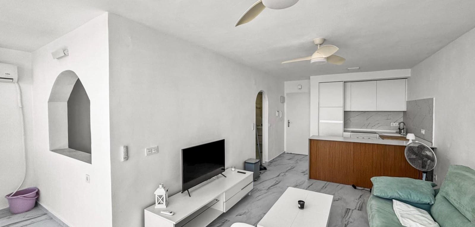 1 bedroom Apartment for sale in Punta Prima - € 215,000 (Ref: 9869224)