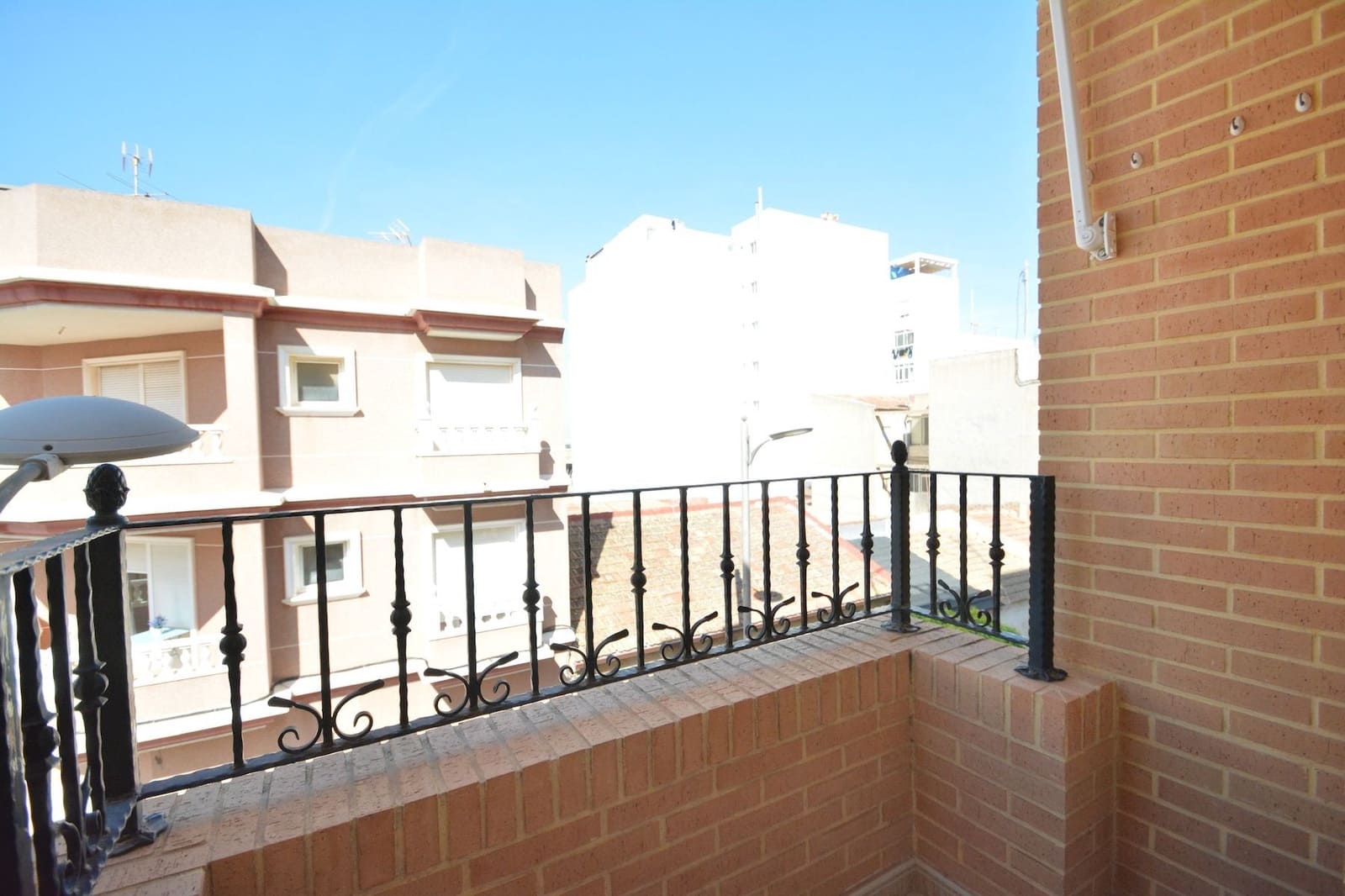 2 bedroom Apartment for sale in Guardamar del Segura - € 147,000 (Ref: 9869228)