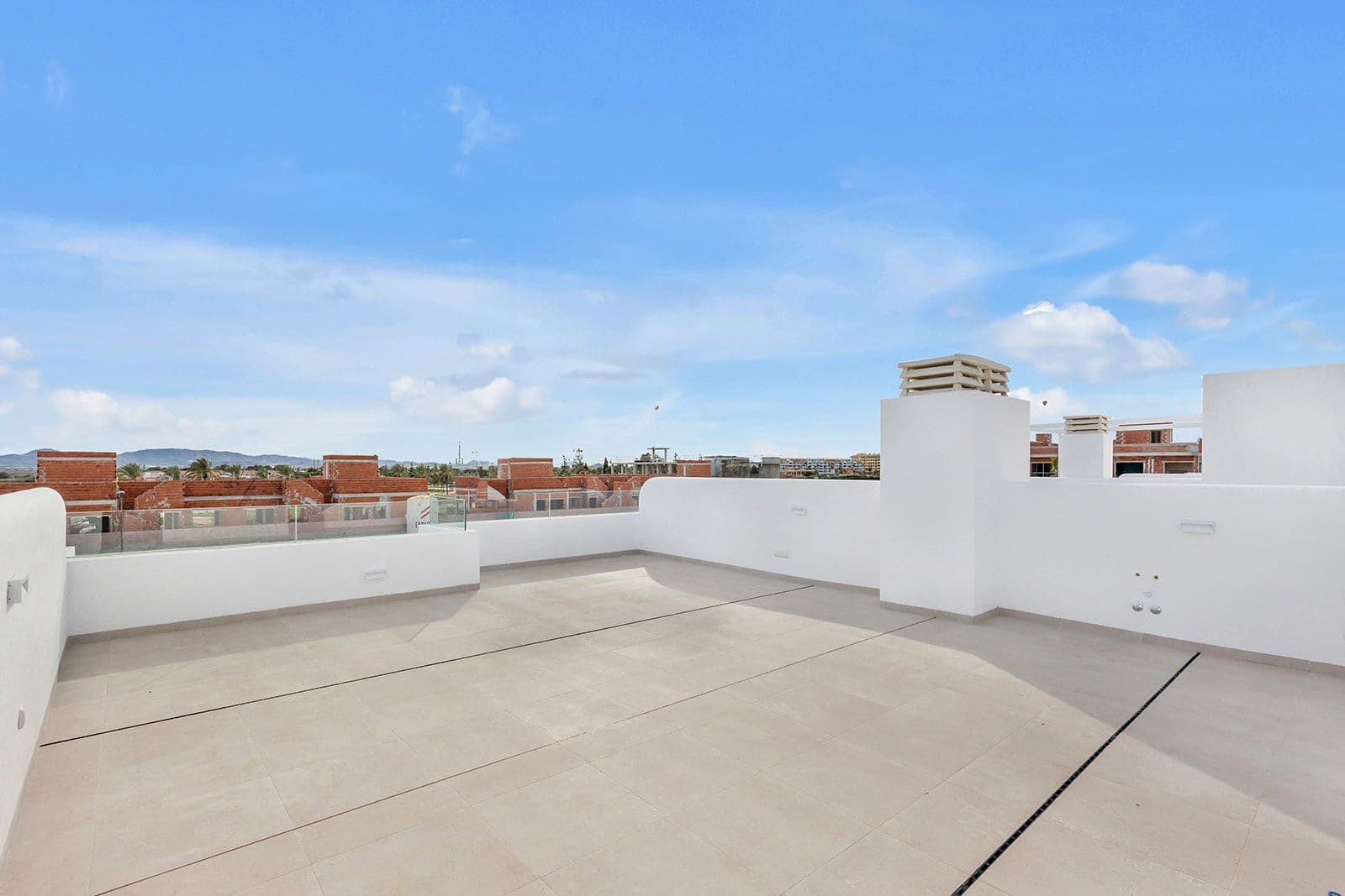 2 soverom Penthouse til salgs i Los Alcazares med svømmebasseng - € 339 900 (Ref: 9869242)