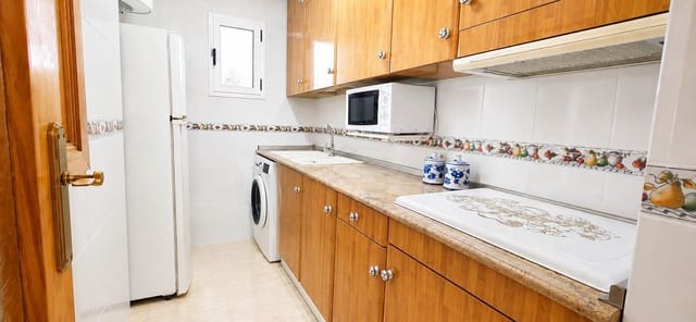 2 bedroom Apartment for sale in Torrevieja with pool - € 135,900 (Ref: 9869243)