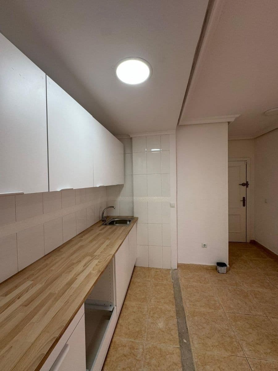 1 sypialnia Apartament na sprzedaż w Torrevieja - 139 000 € (Ref: 9869252)