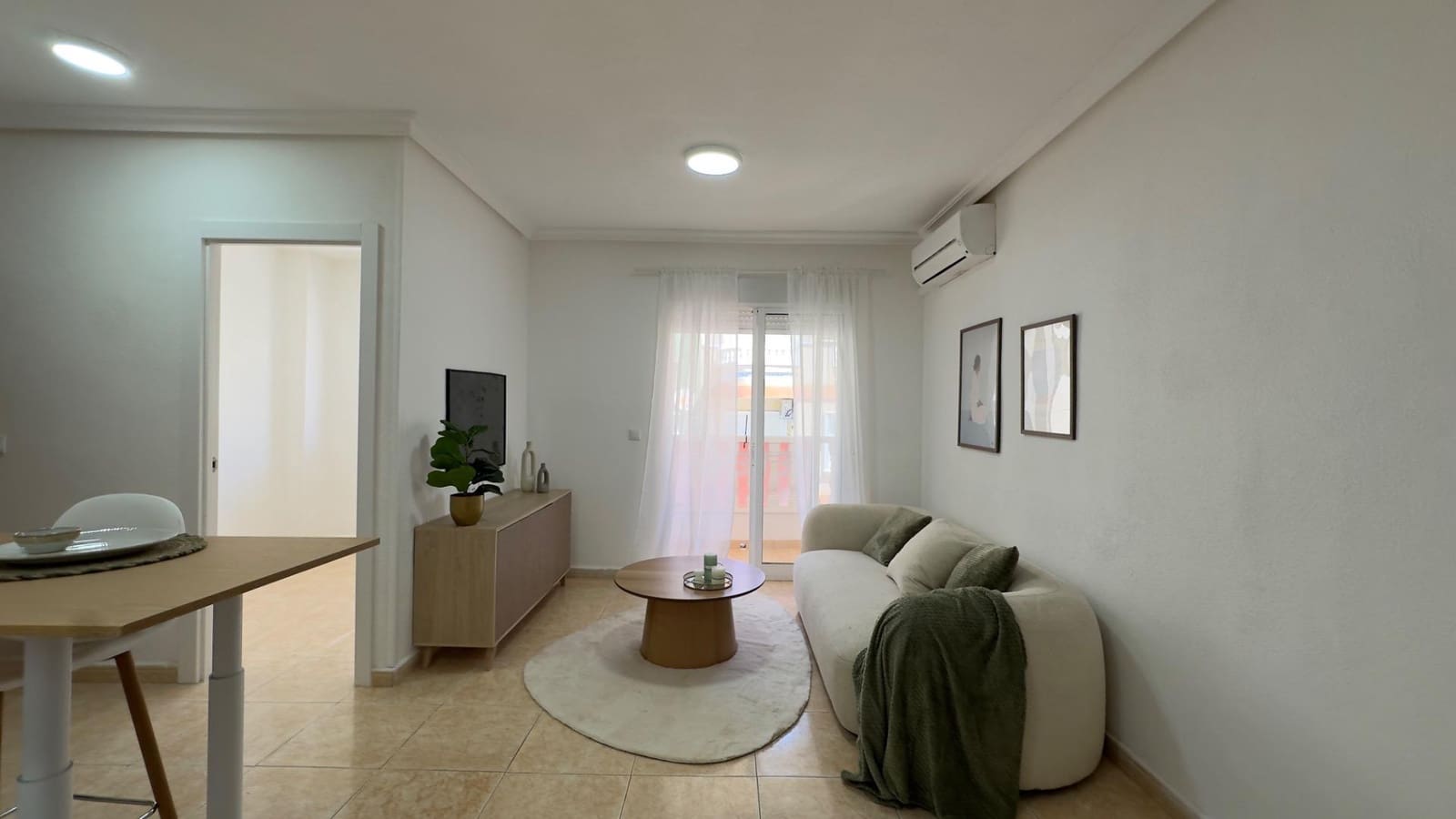 2 soverom Leilighet til salgs i Torrevieja - € 154 900 (Ref: 9869252)