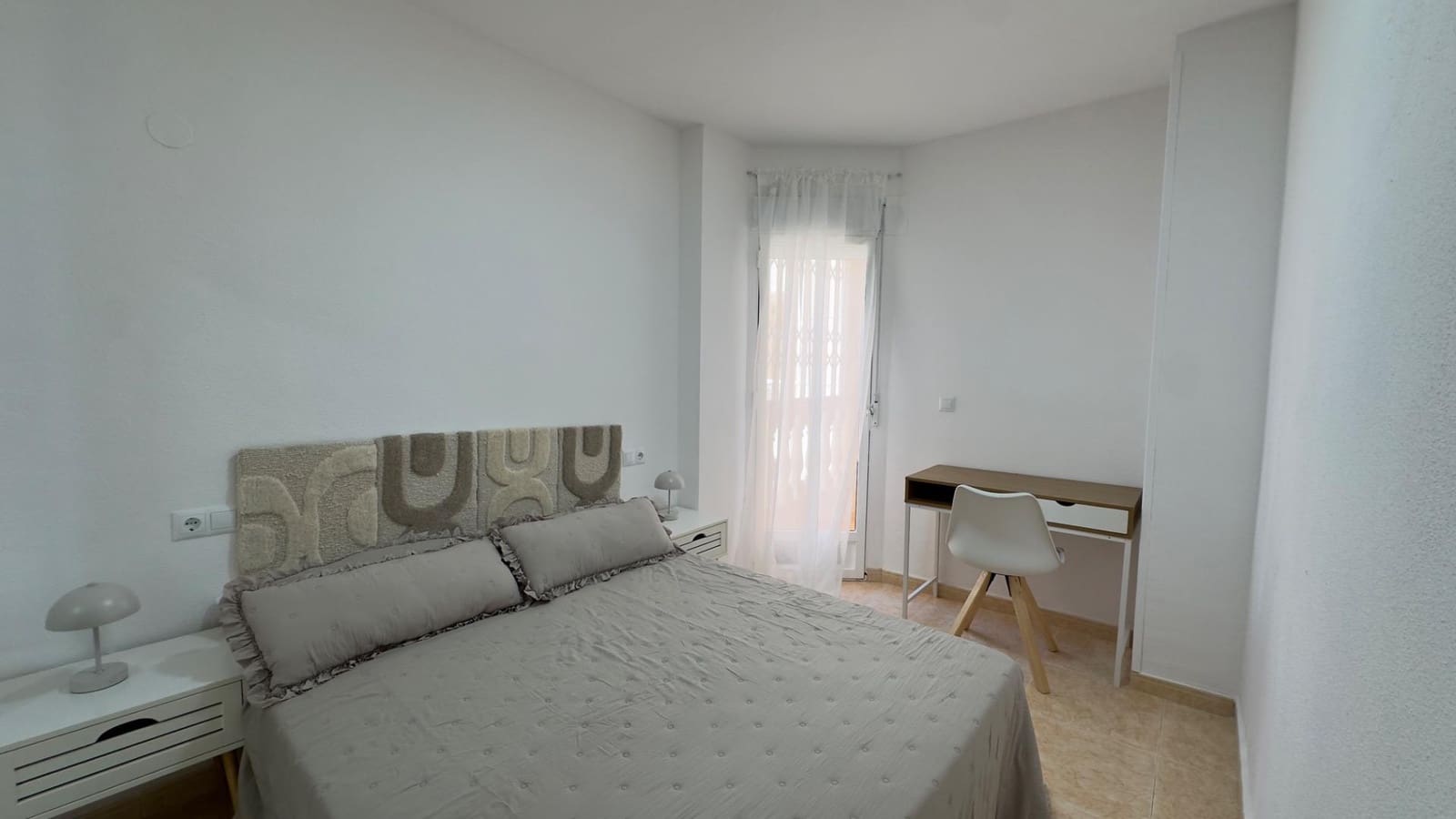 2 soverom Leilighet til salgs i Torrevieja - € 154 900 (Ref: 9869252)