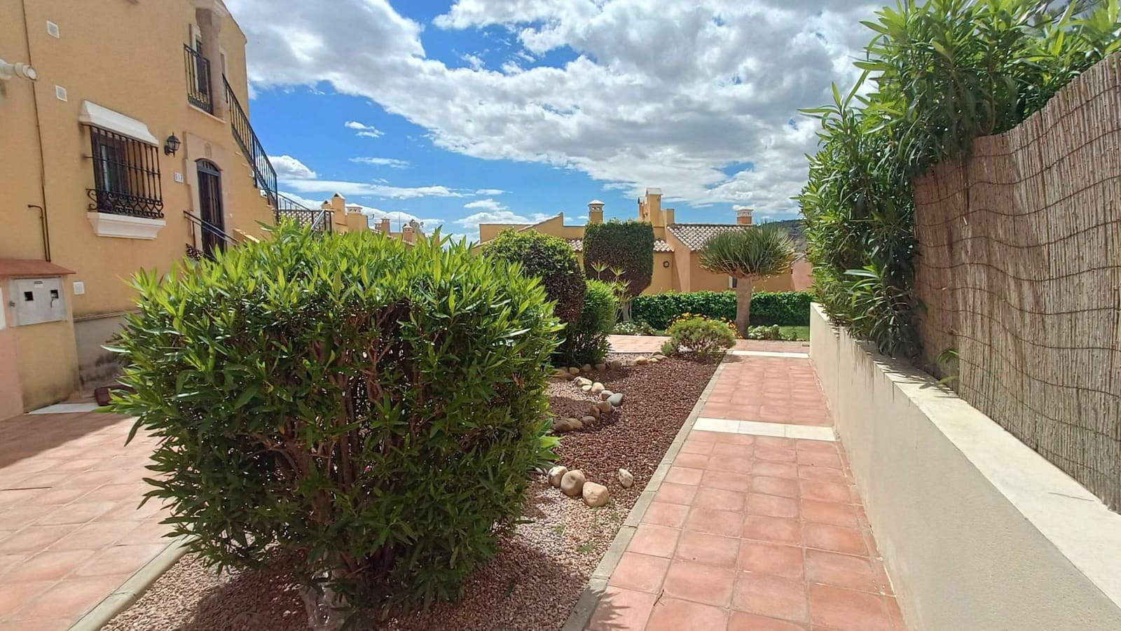 2 bedroom Apartment for sale in Algorfa - € 190,000 (Ref: 9869261)