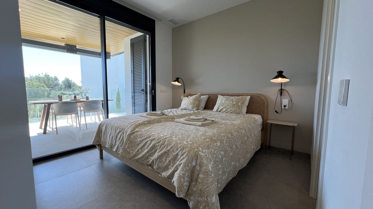 2 bedroom Apartment for sale in Las Colinas Golf with garage - € 379,900 (Ref: 9869273)
