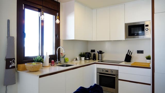 3 soveværelse Lejlighed til salg i Los Balcones med garage - € 329.000 (Ref: 9869286)