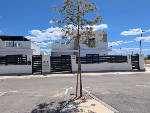 Chalet de 3 habitaciones en Roldan, Torre-Pacheco en venta - 409.000 € (Ref: 9869290)
