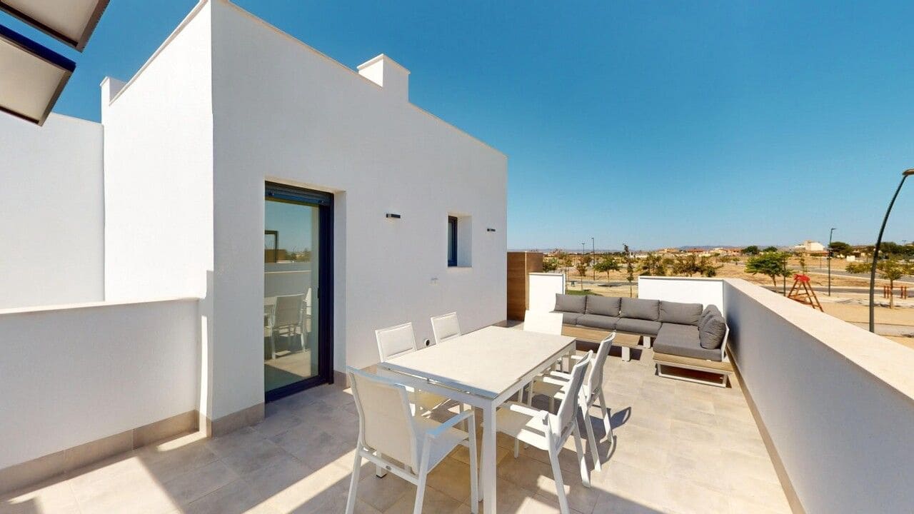 3 soverom Villa til salgs i Roldan - € 409 000 (Ref: 9869290)