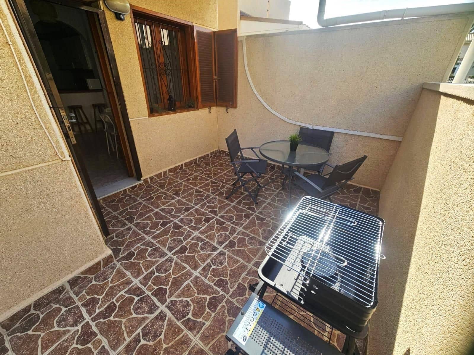 2 chambre Bungalow à vendre à Playa Flamenca avec piscine - 185 000 € (Ref: 9869293)