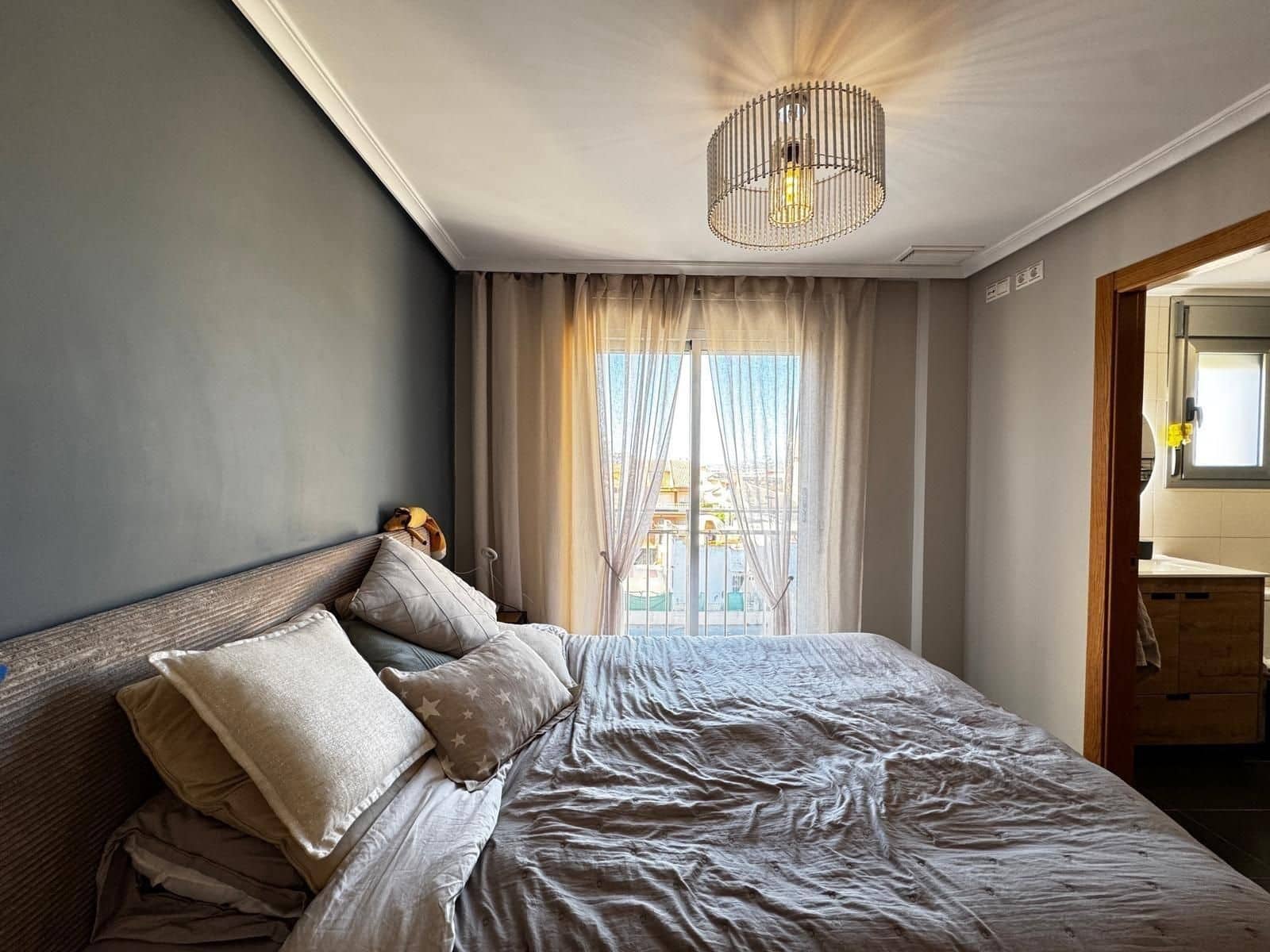 3 soveværelse Lejlighed til salg i Torrevieja - € 285.000 (Ref: 9869299)