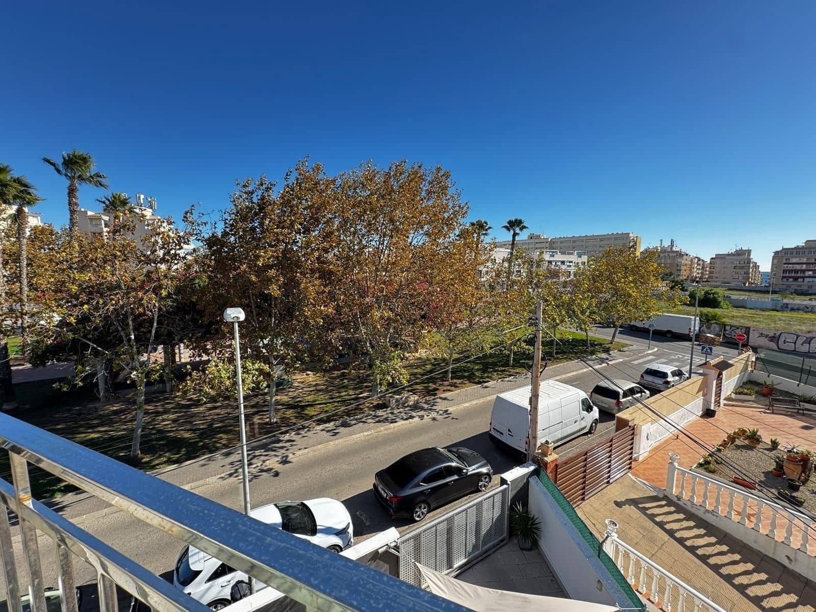 3 soveværelse Lejlighed til salg i Torrevieja - € 285.000 (Ref: 9869299)