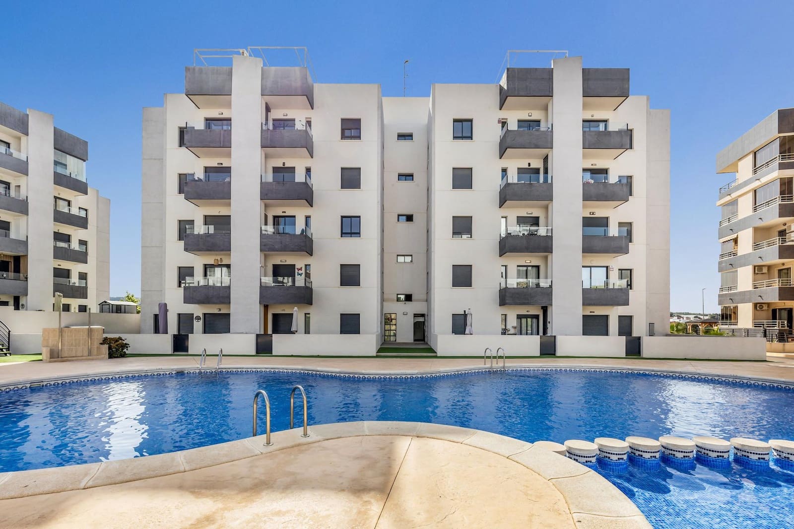 2 slaapkamer Appartement te koop in San Miguel de Salinas - € 173.000 (Ref: 9869301)