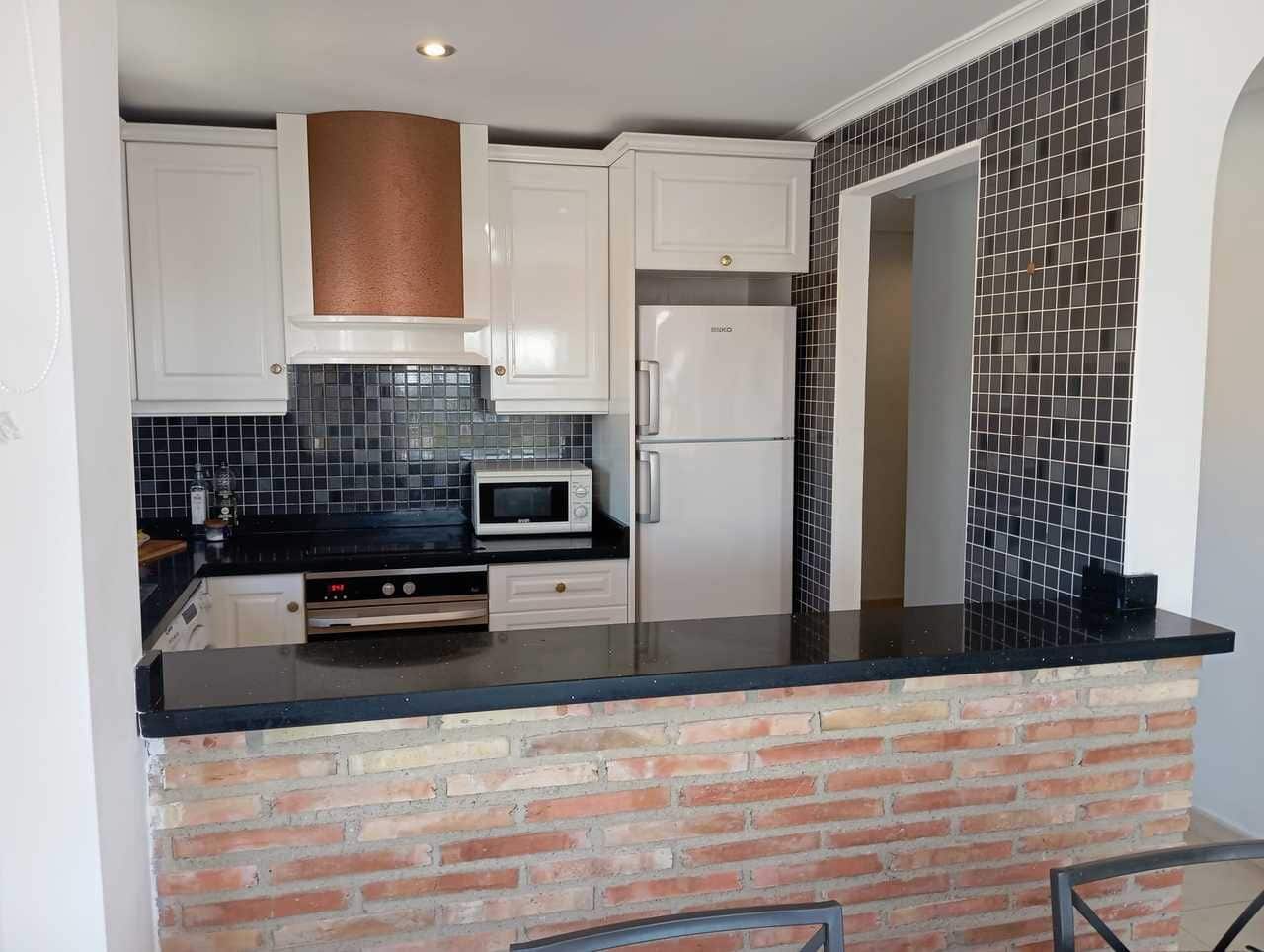 2 makuuhuone Huoneisto myytävänä paikassa Orihuela Costa - 190 000 € (Ref: 9869304)