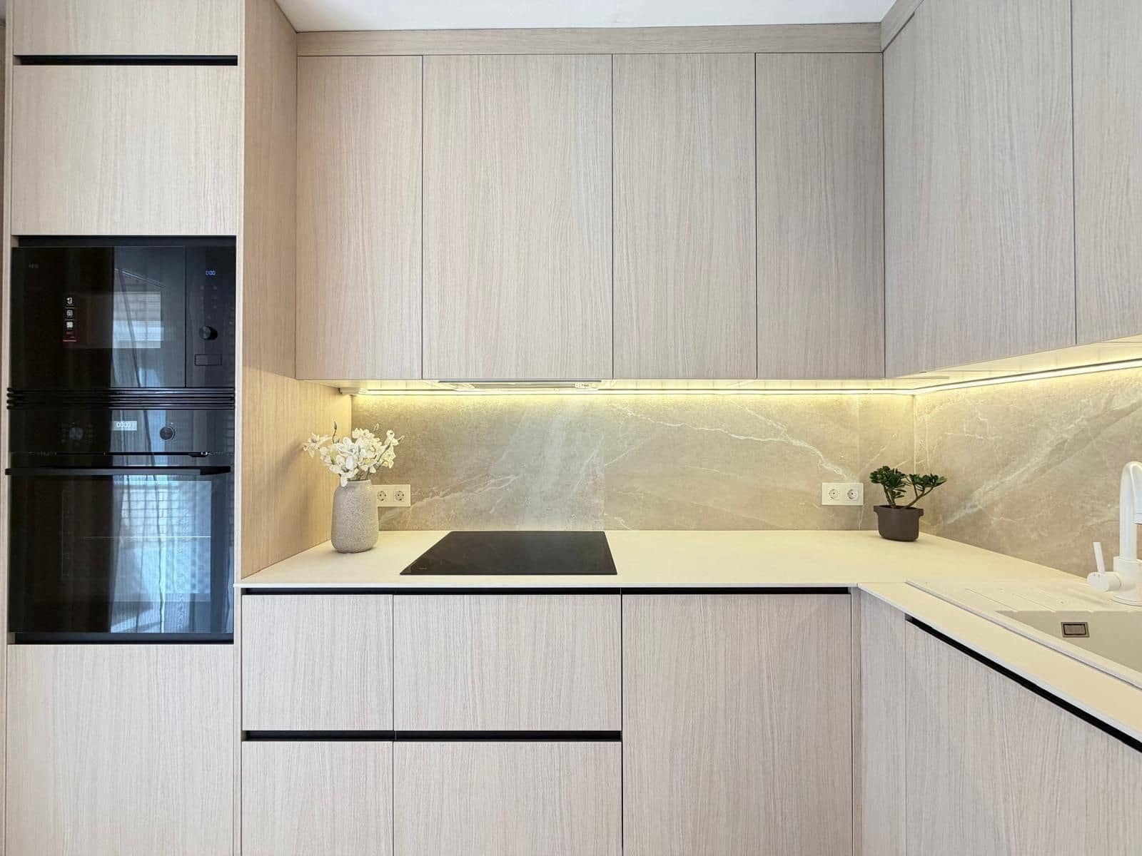4 bedroom Apartment for sale in Torrevieja - € 277,000 (Ref: 9869305)