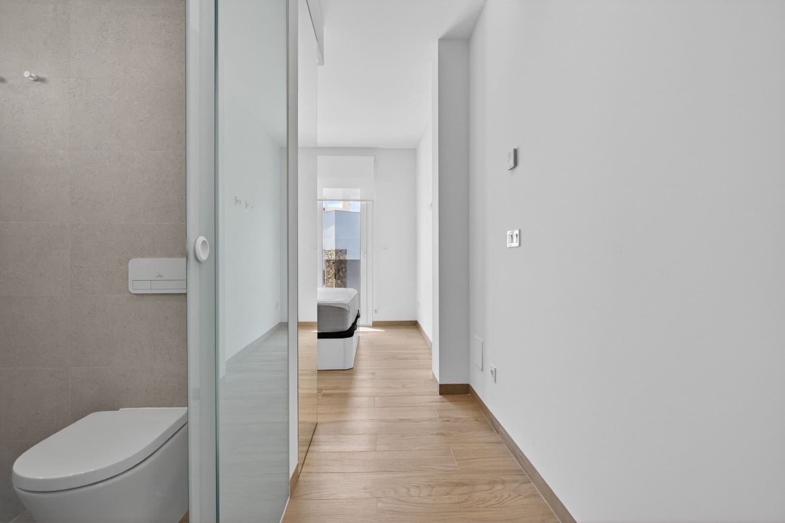 2 bedroom Apartment for sale in Guardamar del Segura - € 325,000 (Ref: 9869309)