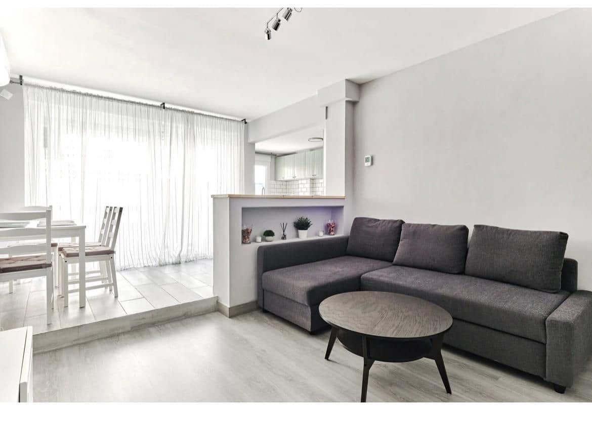 Apartamento de 2 habitaciones en Torrevieja en venta - 229.900 € (Ref: 9869312)