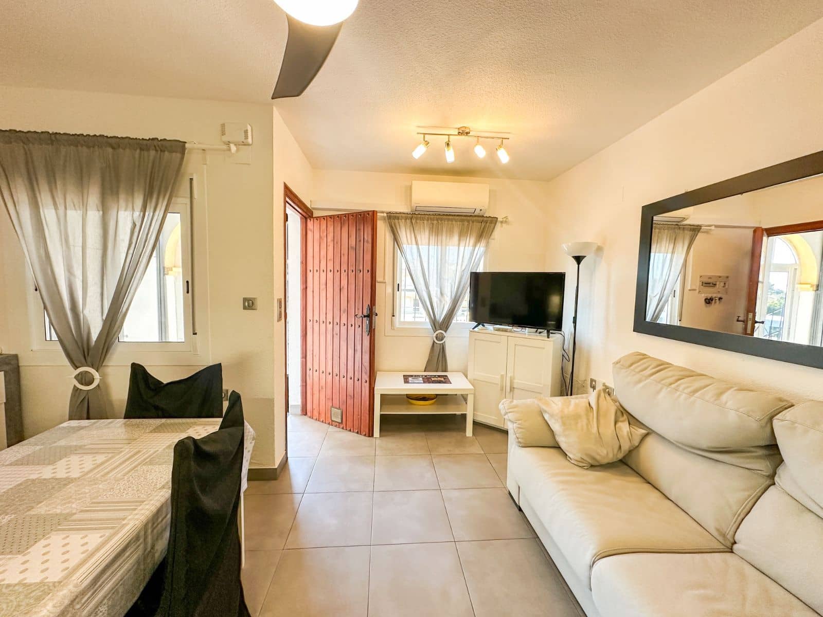 1 Zimmer Apartment zu verkaufen in San Miguel de Salinas - 115.000 € (Ref: 9869335)