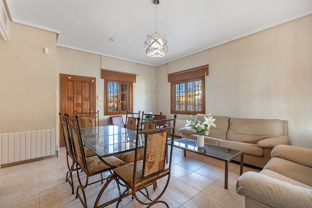 4 sovrum Villa till salu i Almoradí med pool - 385 000 € (Ref: 9869341)