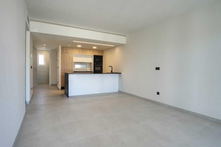 2 bedroom Apartment for sale in Guardamar del Segura - € 287,500 (Ref: 9869351)