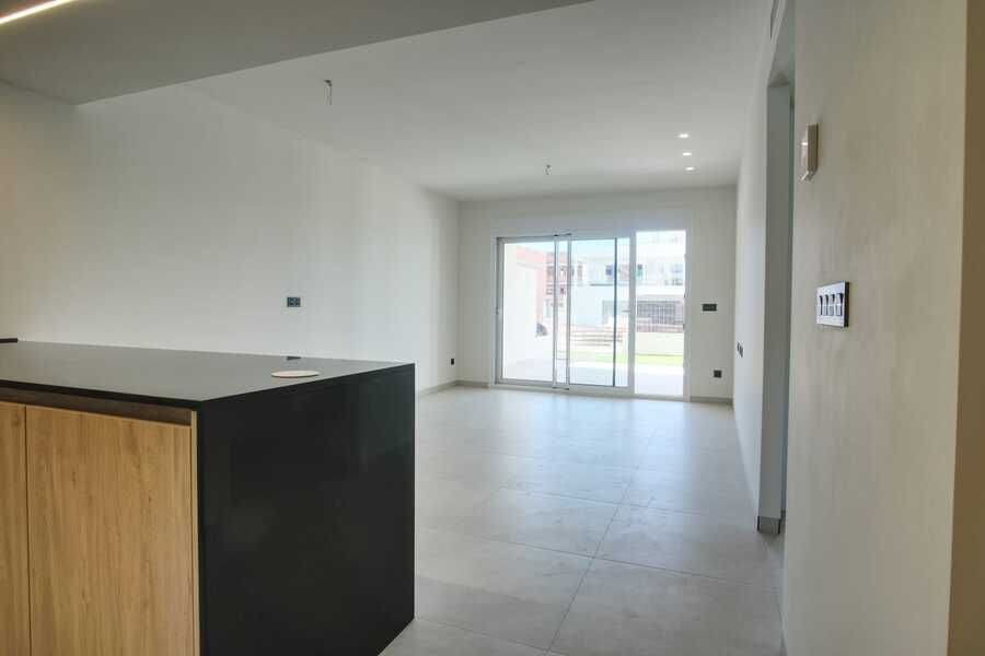 2 bedroom Apartment for sale in Guardamar del Segura - € 287,500 (Ref: 9869351)