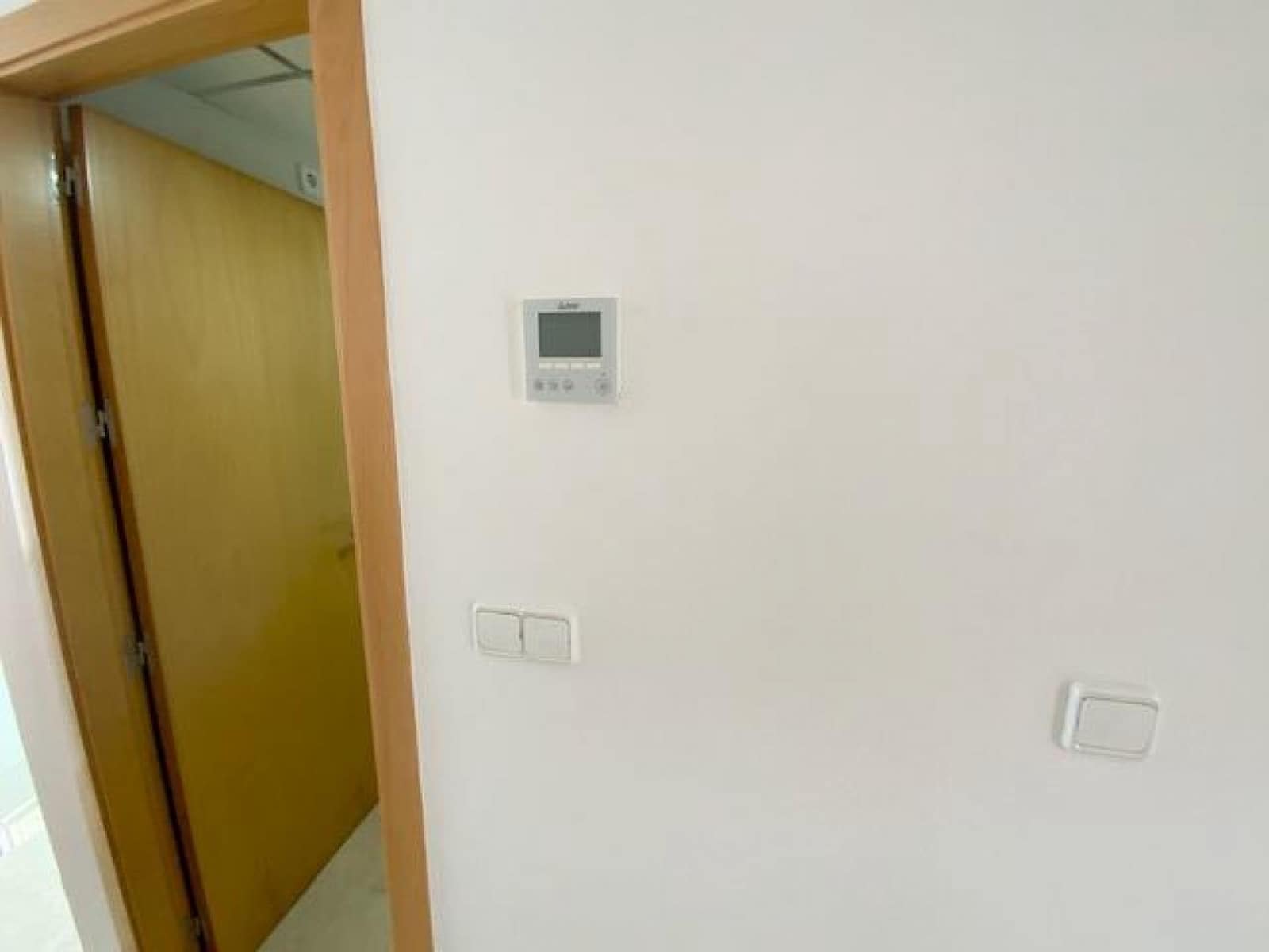 4 slaapkamer Villa te koop in Roldan met zwembad garage - € 232.705 (Ref: 9869355)