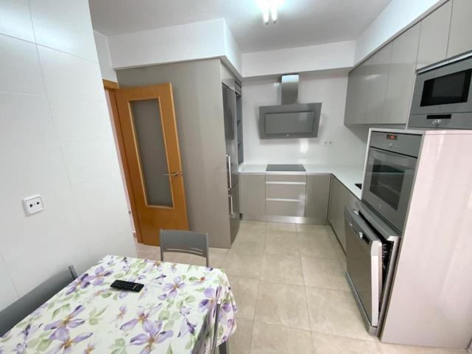 4 slaapkamer Villa te koop in Roldan met zwembad garage - € 232.705 (Ref: 9869355)