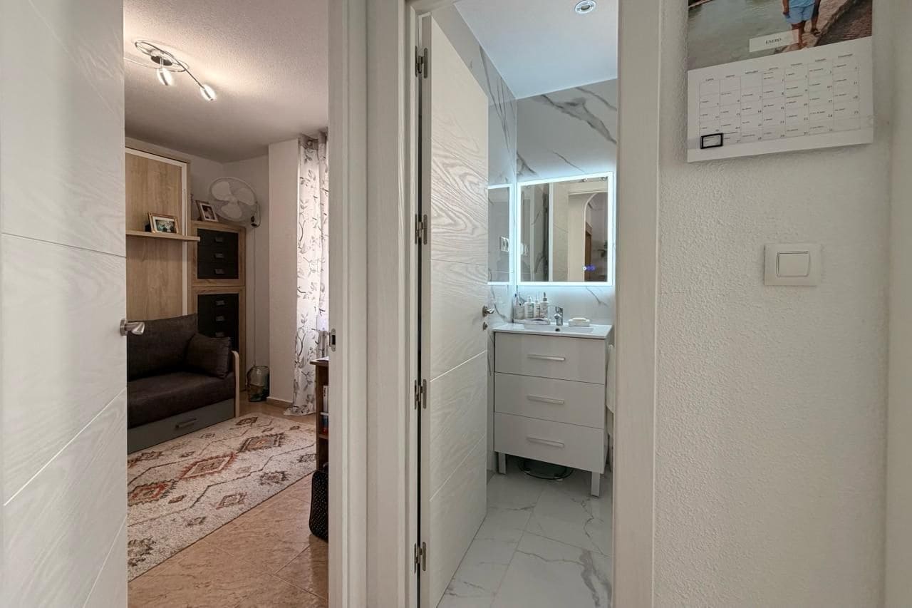 2 camera da letto Appartamento in vendita in Torrevieja con piscina - 160.000 € (Rif: 9869363)