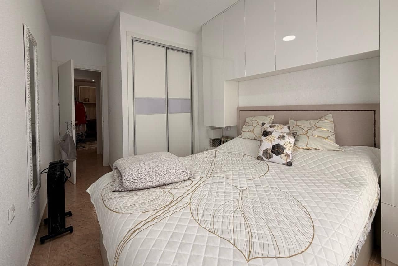2 camera da letto Appartamento in vendita in Torrevieja con piscina - 160.000 € (Rif: 9869363)