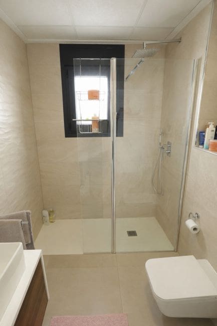 3 sovrum Villa till salu i Daya Vieja med pool - 379 000 € (Ref: 9869371)