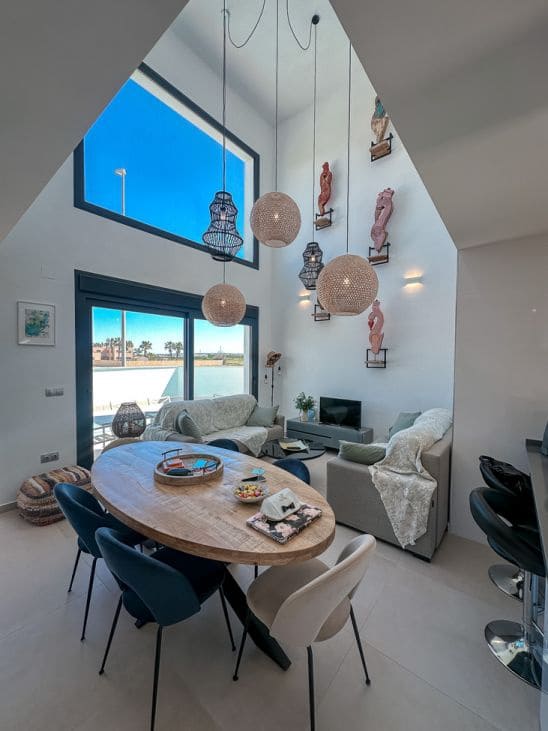3 sovrum Villa till salu i Daya Vieja med pool - 379 000 € (Ref: 9869371)