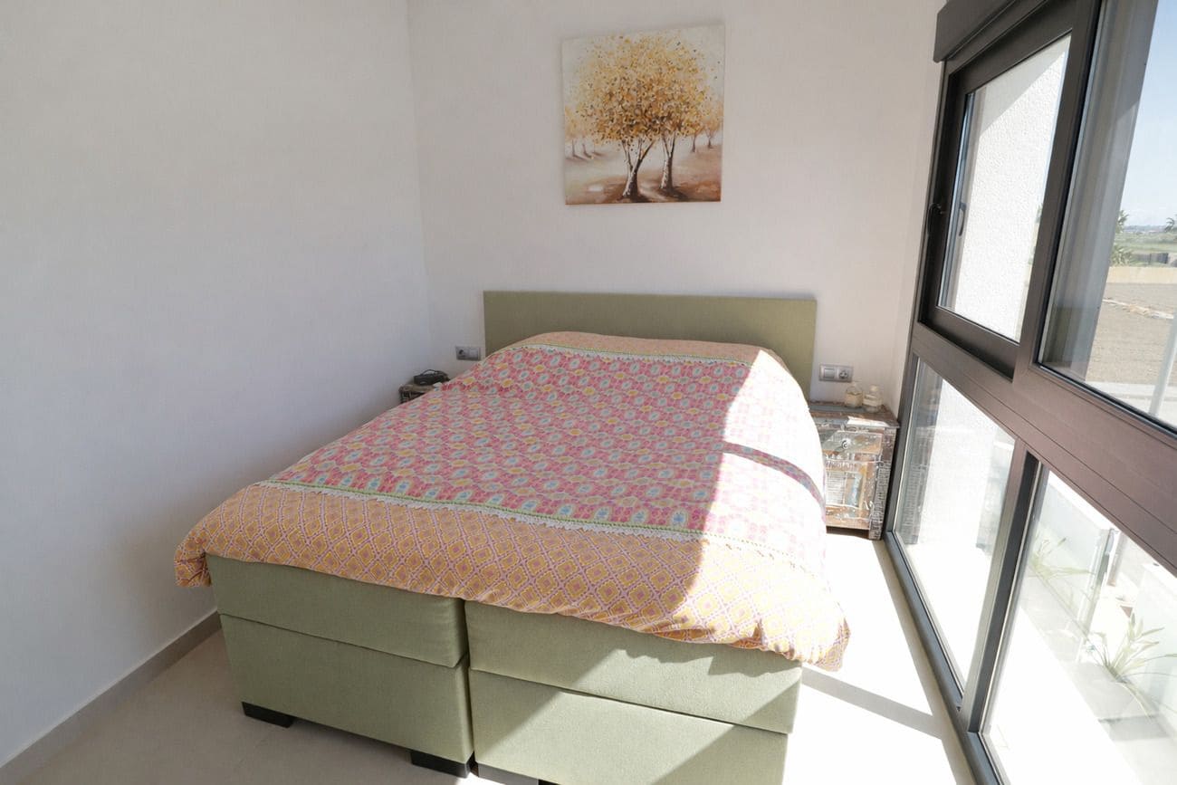 3 sovrum Villa till salu i Daya Vieja med pool - 379 000 € (Ref: 9869371)