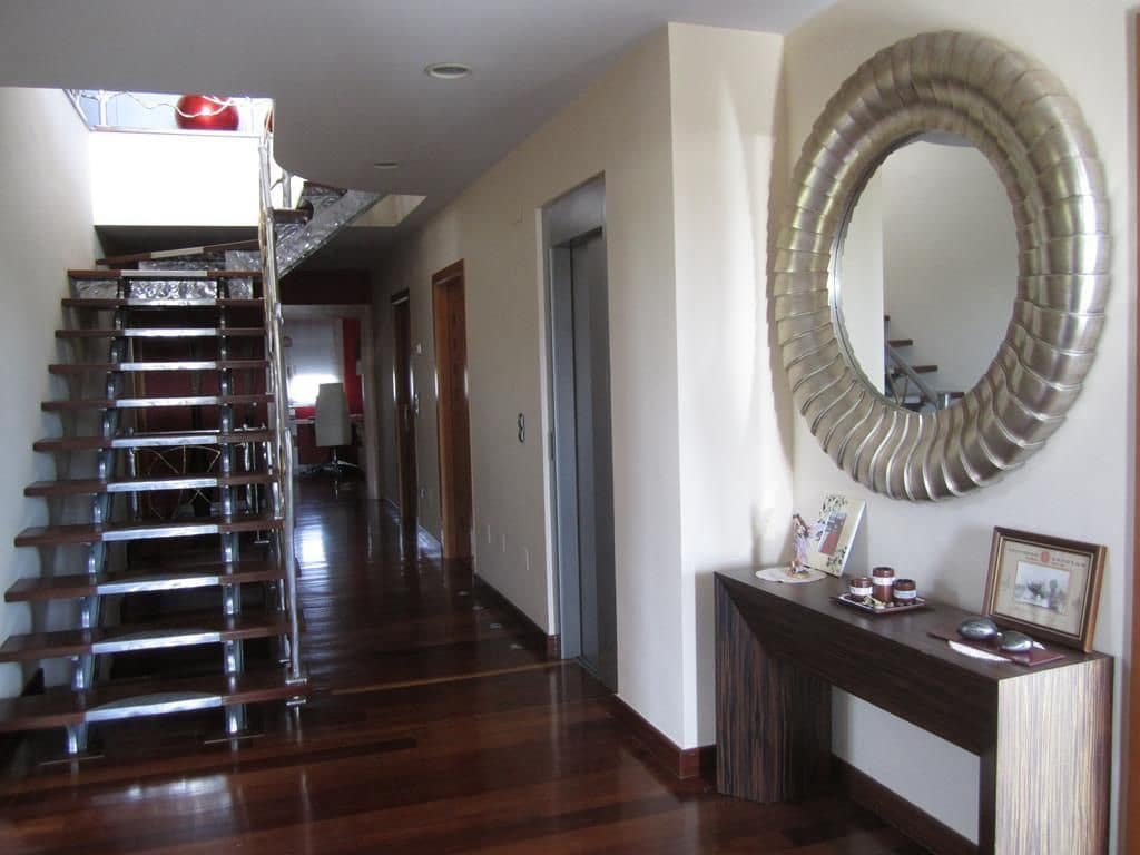 5 slaapkamer Villa te koop in Los Montesinos met zwembad - € 1.950.000 (Ref: 9869380)