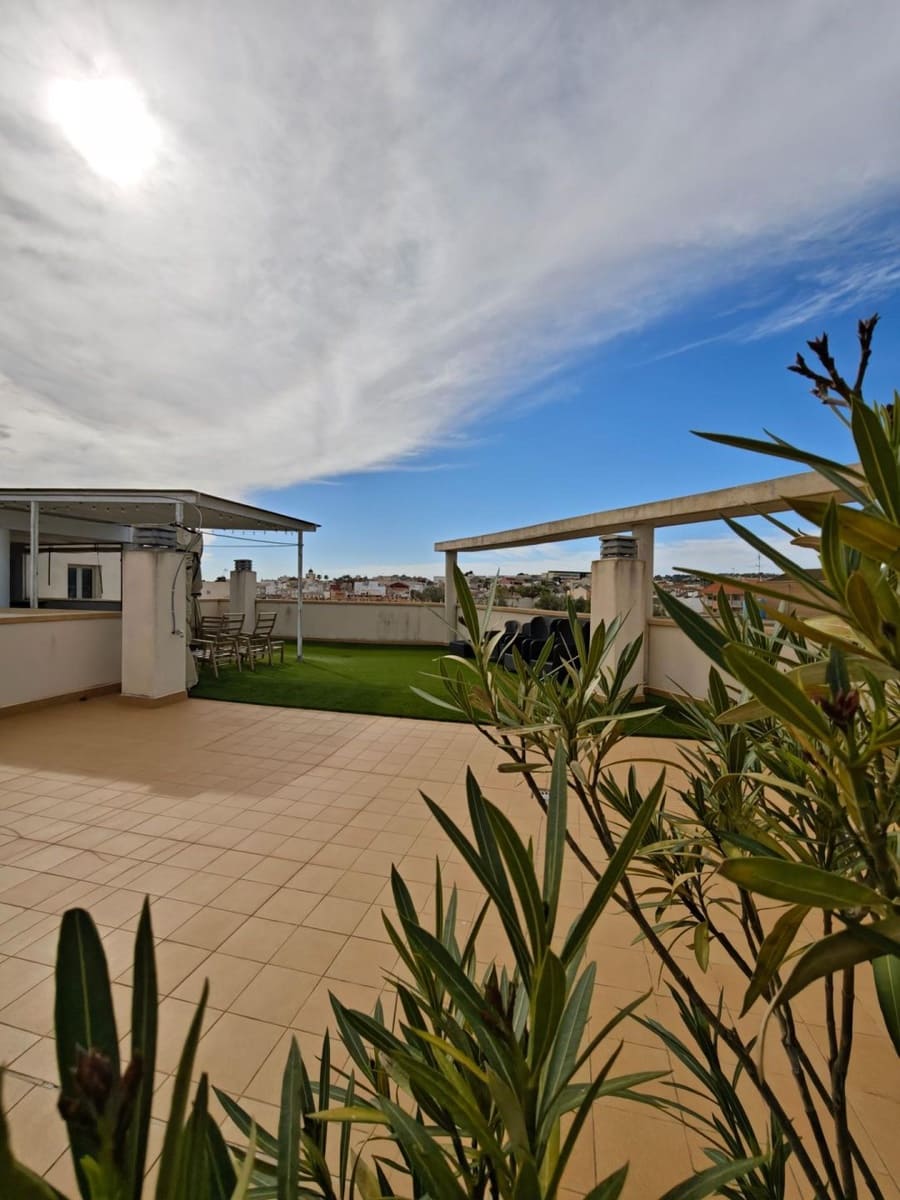 2 slaapkamer Appartement te koop in San Miguel de Salinas met zwembad - € 199.000 (Ref: 9869381)