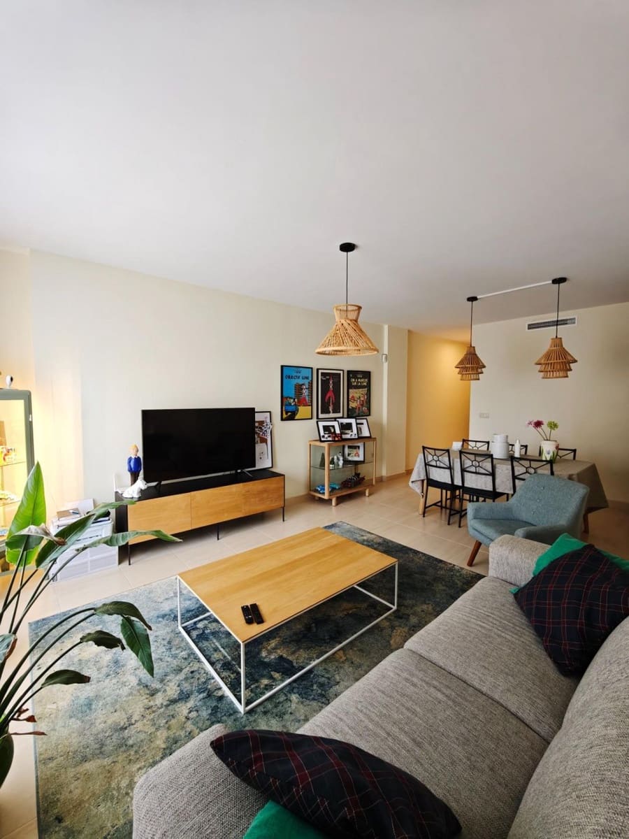 2 slaapkamer Appartement te koop in San Miguel de Salinas met zwembad - € 199.000 (Ref: 9869381)