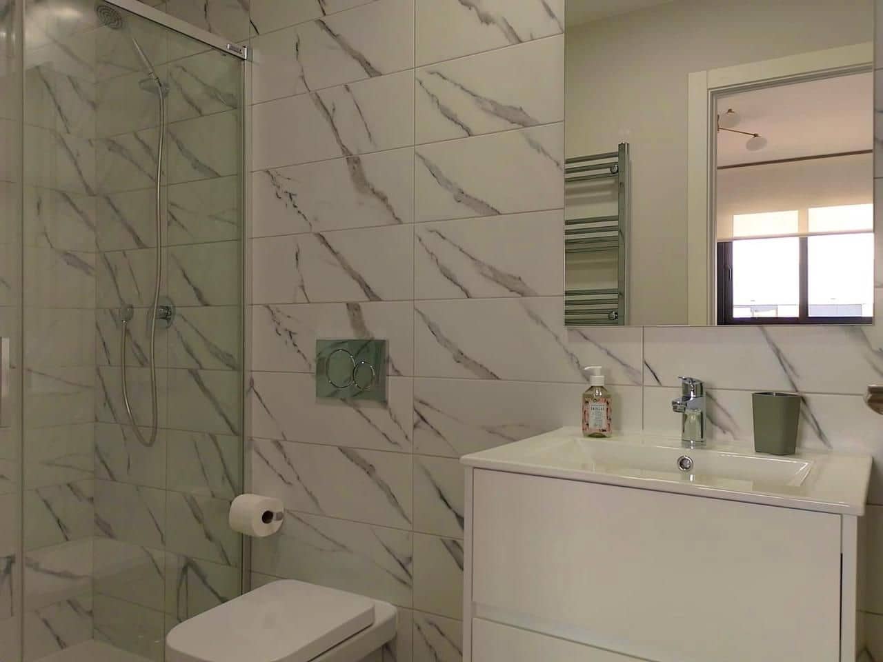 2 bedroom Apartment for sale in Filipinas with garage - € 264,900 (Ref: 9869389)