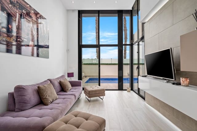 3 sovrum Villa till salu i Lomas de Cabo Roig - Los Dolses, Orihuela med pool - 425 000 € (Ref: 9869391)