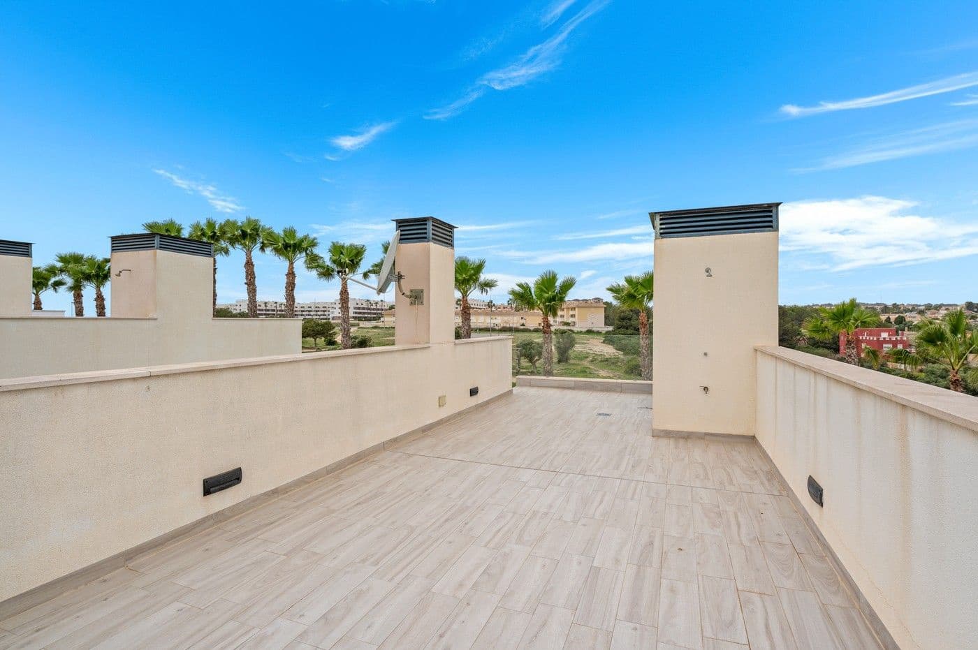 3 sovrum Villa till salu i Orihuela Costa med pool - 425 000 € (Ref: 9869391)