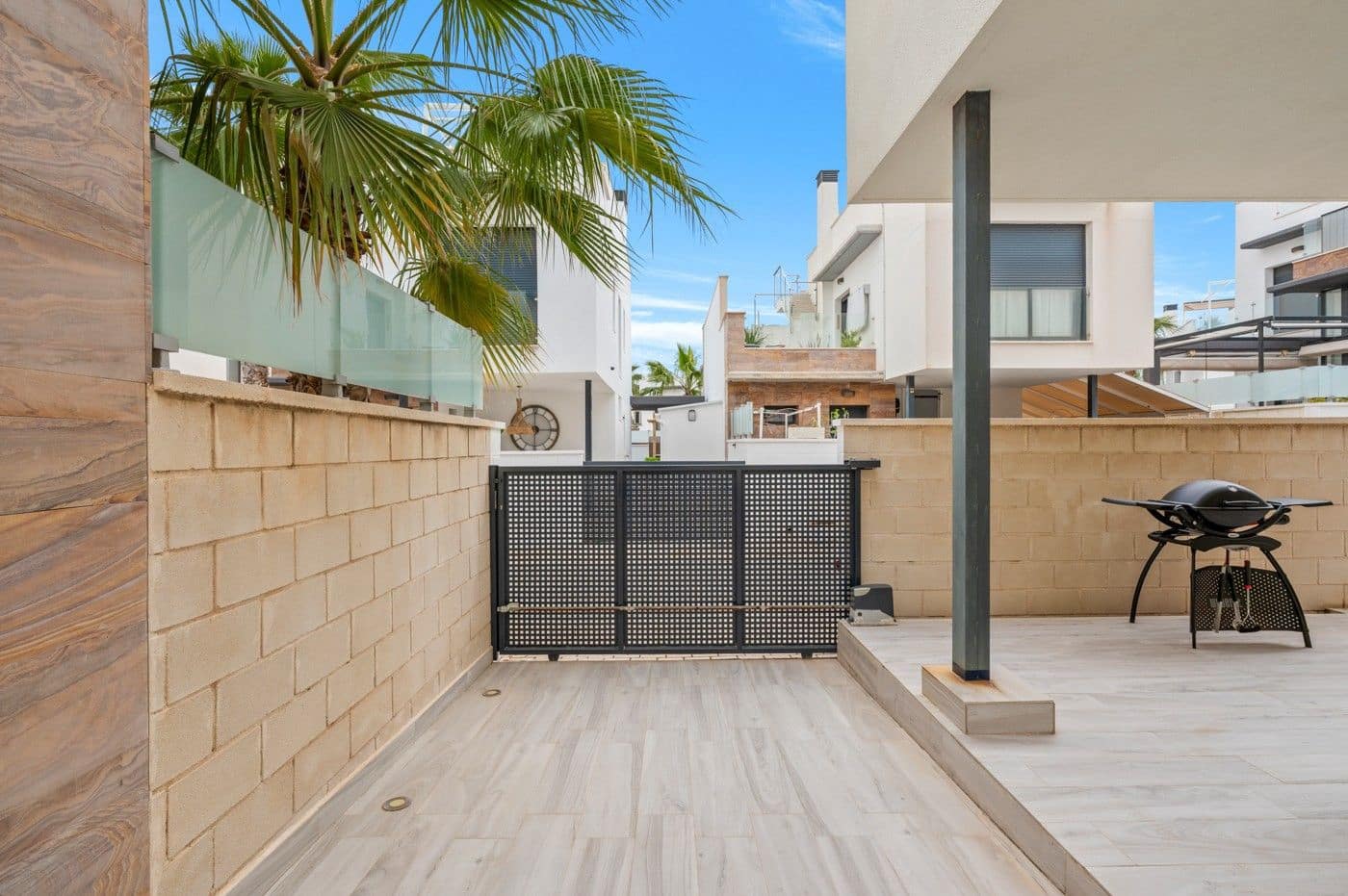 3 sovrum Villa till salu i Orihuela Costa med pool - 425 000 € (Ref: 9869391)