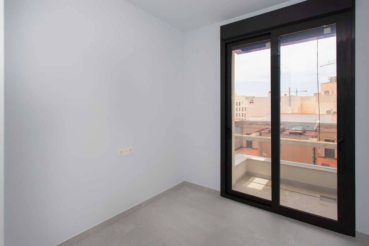 2 makuuhuone Huoneisto myytävänä paikassa Torrevieja - 280 000 € (Ref: 9869395)