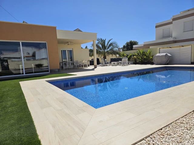 4 soverom Villa til salgs i El Chaparral - La Siesta - La Torreta, Torrevieja - € 775 000 (Ref: 9869410)