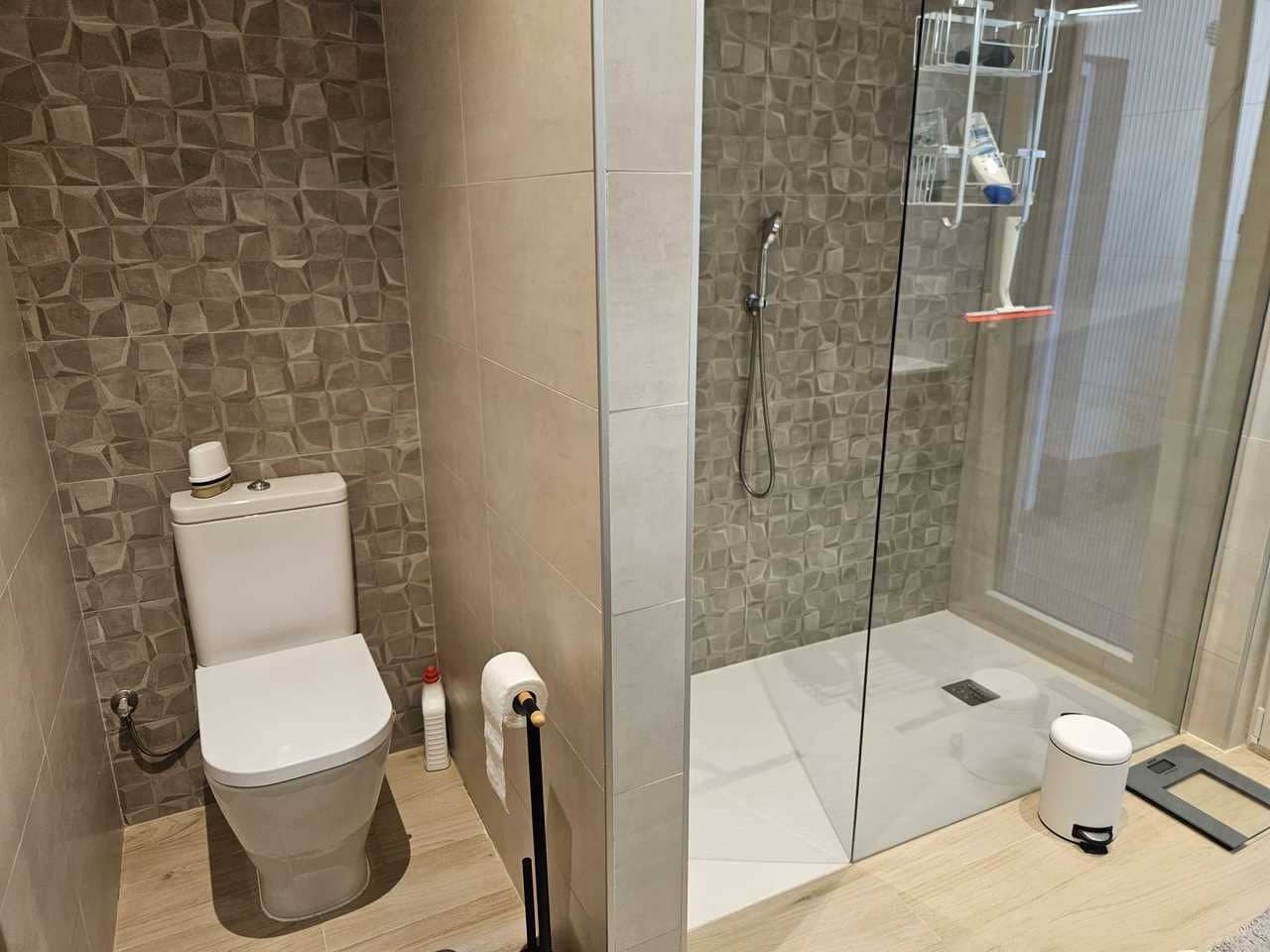 4 bedroom Villa for sale in Torrevieja - € 775,000 (Ref: 9869410)