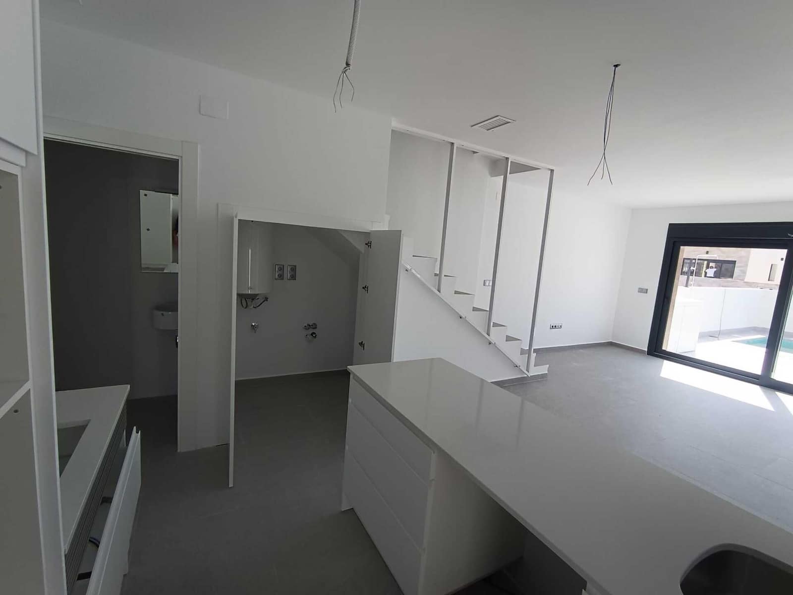 3 makuuhuone Huvila myytävänä paikassa Daya Nueva mukana uima-altaan - 317 000 € (Ref: 9869411)