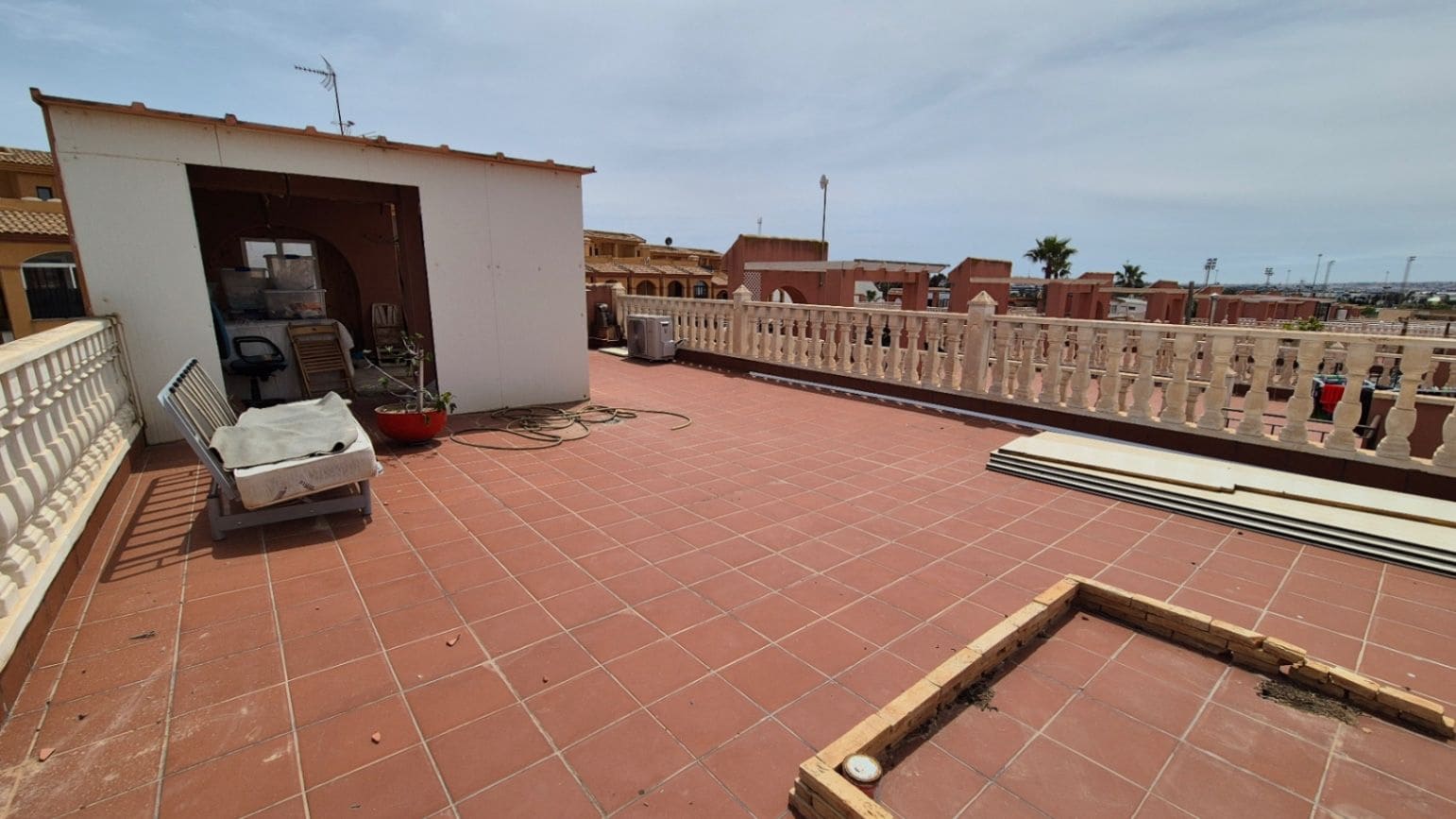 Chalet de 2 habitaciones en Aguas Nuevas en venta - 322.400 € (Ref: 9869423)
