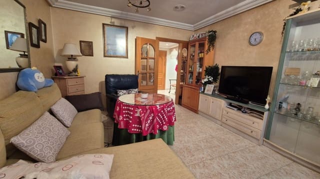3 makuuhuone Huoneisto myytävänä paikassa Centro, Torrevieja - 250 000 € (Ref: 9869427)