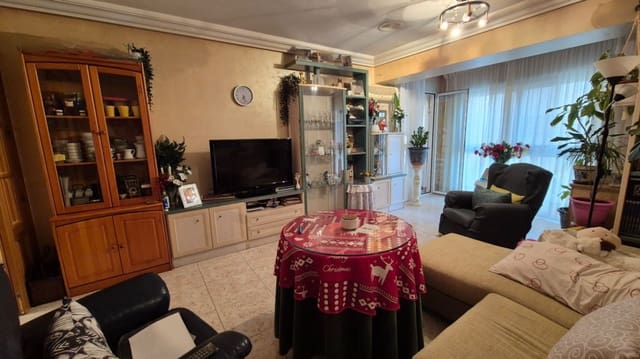 3 makuuhuone Huoneisto myytävänä paikassa Centro, Torrevieja - 250 000 € (Ref: 9869427)