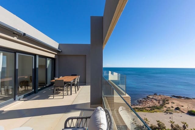 3 makuuhuone Kattohuoneisto myytävänä paikassa Punta Prima, Torrevieja - 765 000 € (Ref: 9869429)