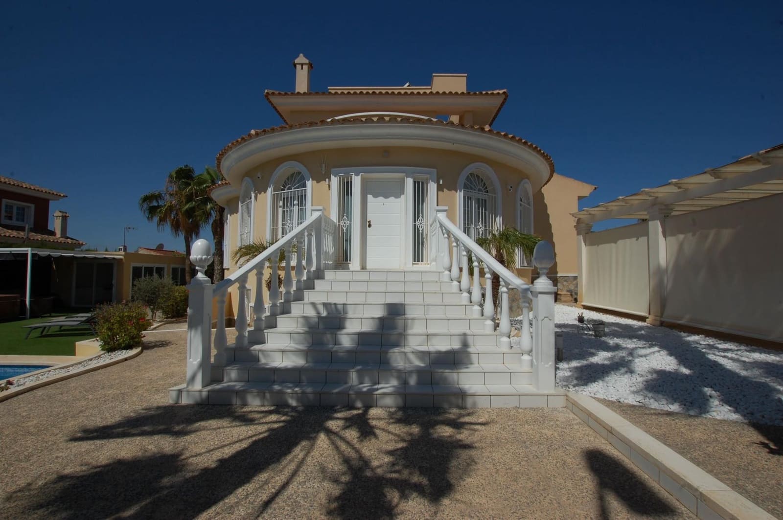 Chalet de 5 habitaciones en Rojales en venta - 850.000 € (Ref: 9869435)